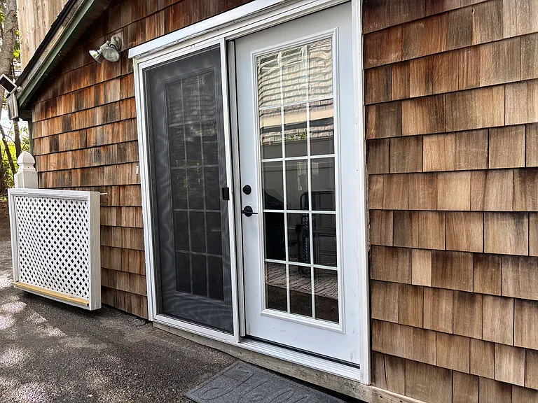 5 Pond Ave — Photo 4