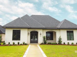 457 Leavie Ln, Fairhope, AL 36532