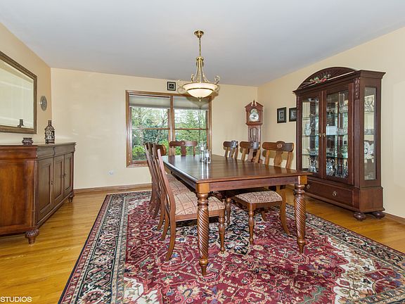 4th image of 810 Eastwind Dr