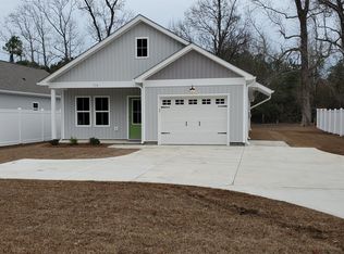 170 Norris Rd, Swansboro, NC 28584