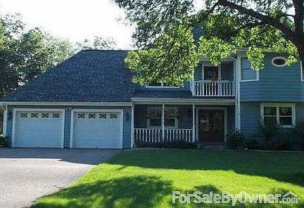 1st image of 4740 Oakview Ln N