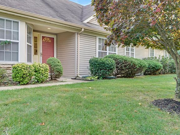 5th image of 2346 Logan Ct