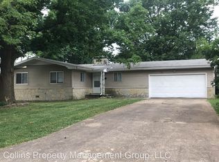 2535 S Ferguson Ave, Springfield, MO 65807