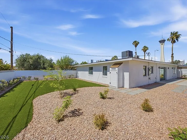 701 Canosa Ave — Photo 27