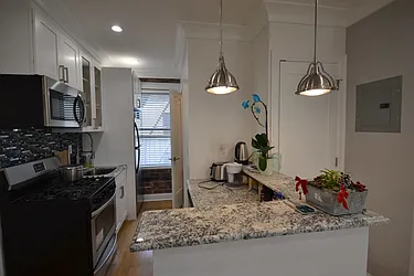 Rented by Silverstein Collection LLC 