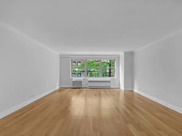 210 West 89th Street image 1 of 6
