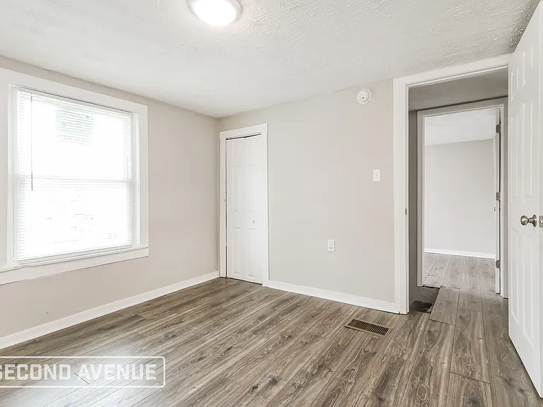 2229 Osage Ave — Photo 15