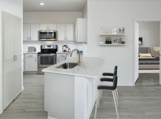 Camden Visconti, Tampa, FL 33619