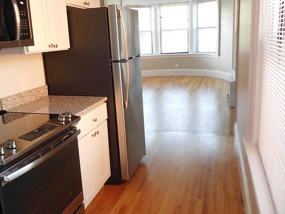 2nd image of 1453 Beacon St #1-52