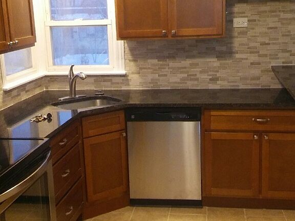 2nd image of 125 S Canosa Ct