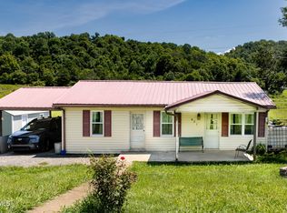 631 Lee Valley Rd, Whitesburg, TN 37891