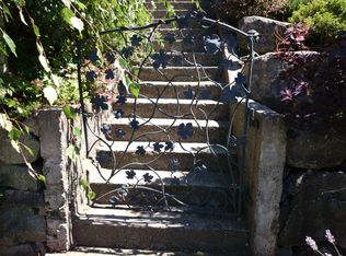 4412 45th Ave SW, Seattle, WA 98116