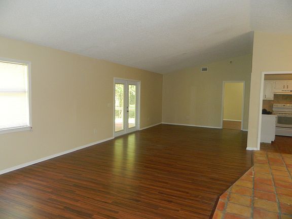 5th image of 2533 SW Kenilworth St