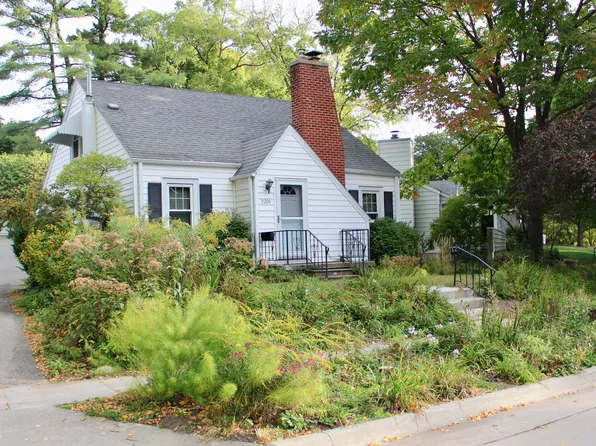 1201 Orchard Dr, Ames, IA 50010