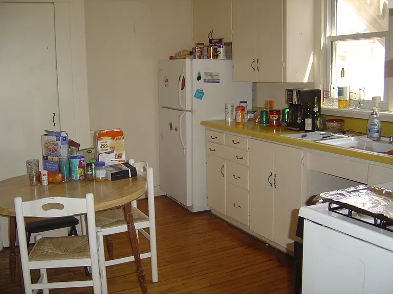1228 Prospect St — Photo 7