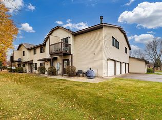 4289 Centerville Rd, Vadnais Heights, MN 55127