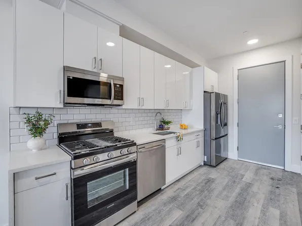 3443 Kennedy Boulevard image 5 of 17