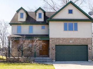 10225 W 151st St, Orland Park, IL 60462