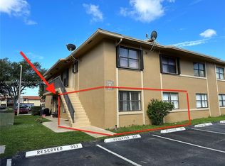 6675 26th Ct APT 11-9, Hialeah, FL 33016