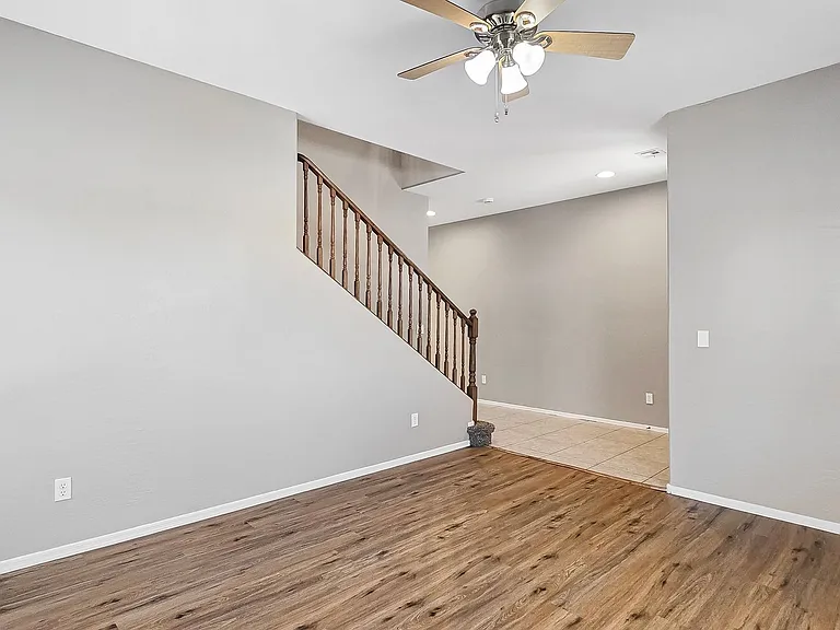 9912 W Marguerite Ave — Photo 7