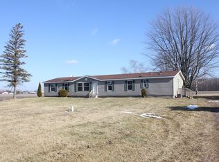 18247 East Rd, New Lothrop, MI 48460