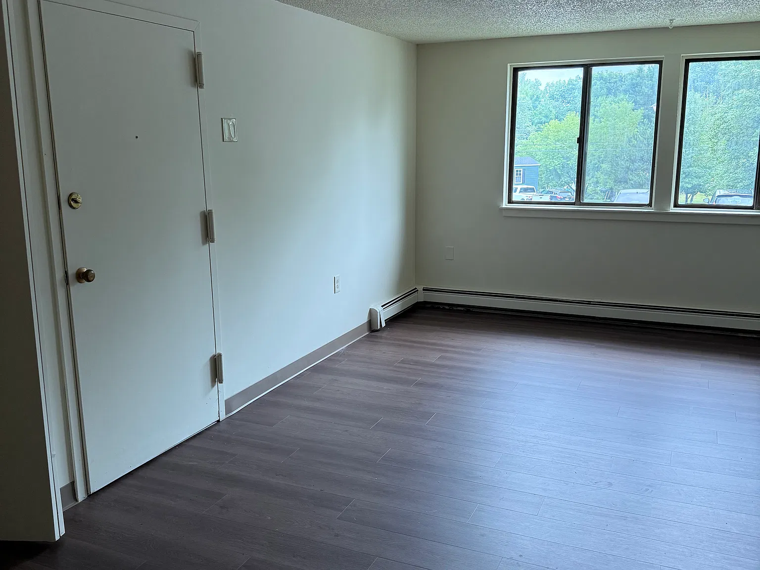 1 bed, $1,166 — Photo 2