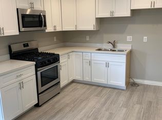 2432 E McArthur Dr, Tempe, AZ 85281