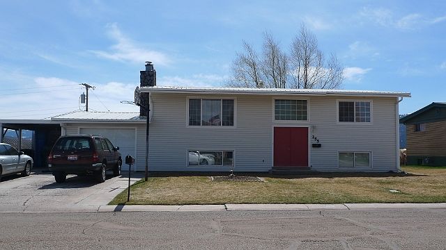 1st image of 255 River Dr