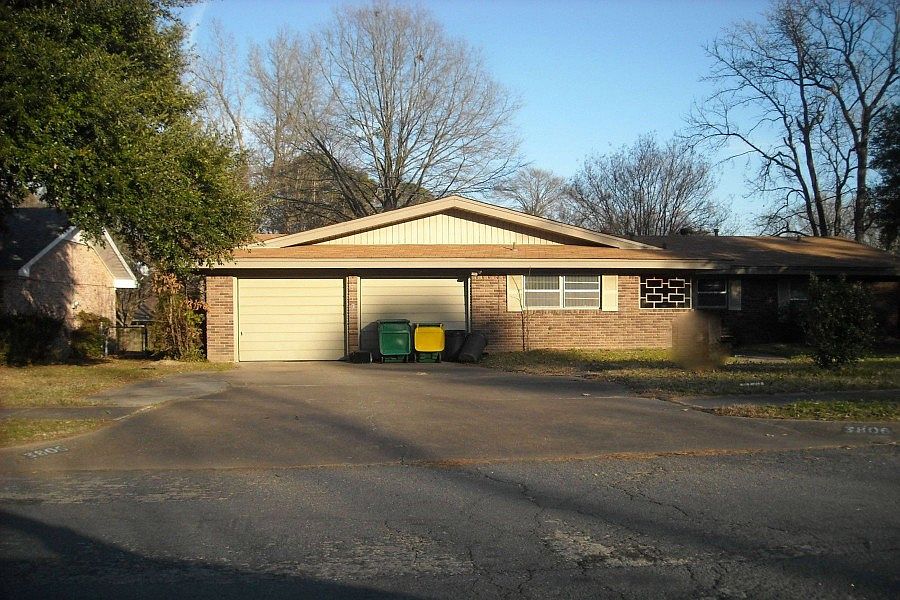 1st image of 3806 Canadian St