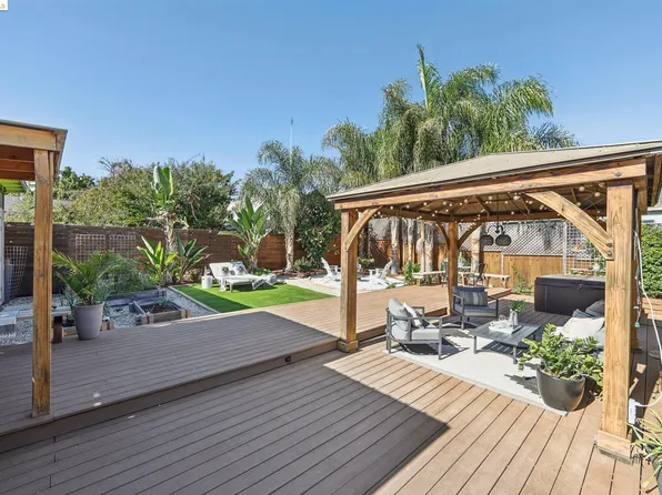 2765 Frazier Ave, Oakland, CA 94605