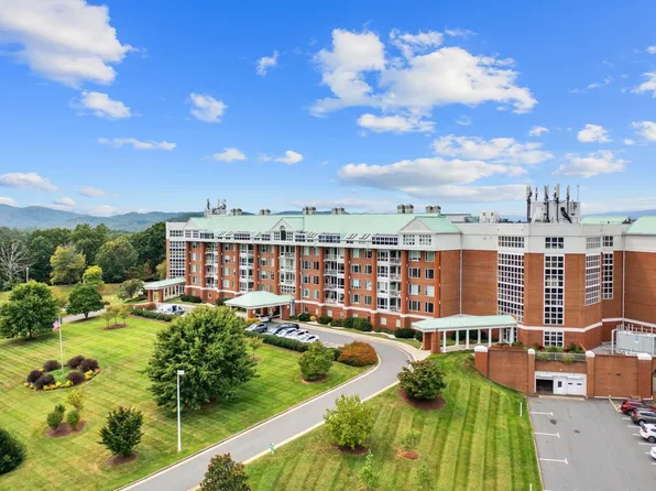 500 Crestwood Dr Unit 2207, Charlottesville, VA 22903