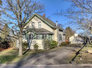 1280 Academy St, Mount Angel, OR 97362