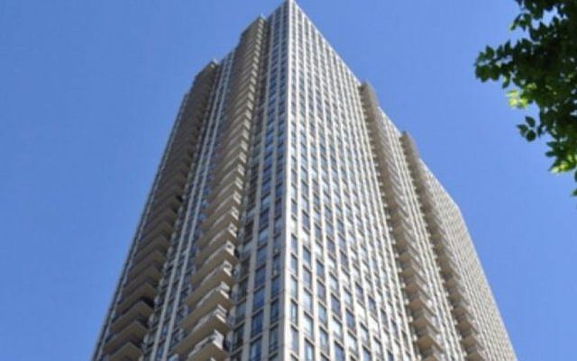 1st image of 1600 N La Salle Dr #3109