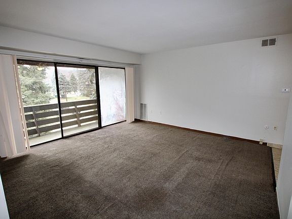 3rd image of 501 Mifflin Ave APT 8