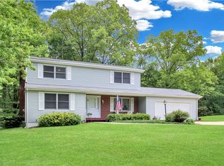 71 Lilac Dr, West Middlesex, PA 16159