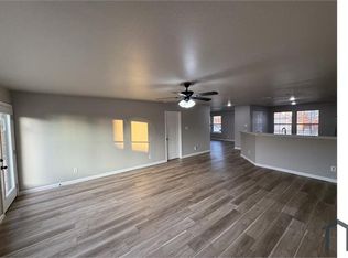 2002 Medina Dr, Forney, TX 75126