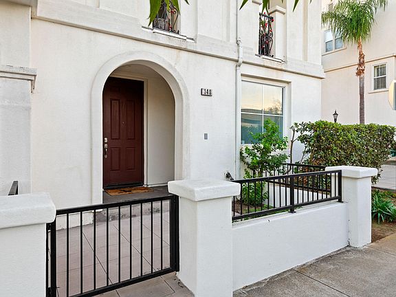 2nd image of 140 W Santa Clara St