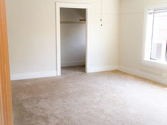 3rd image of 1509 E Madison St APT 302