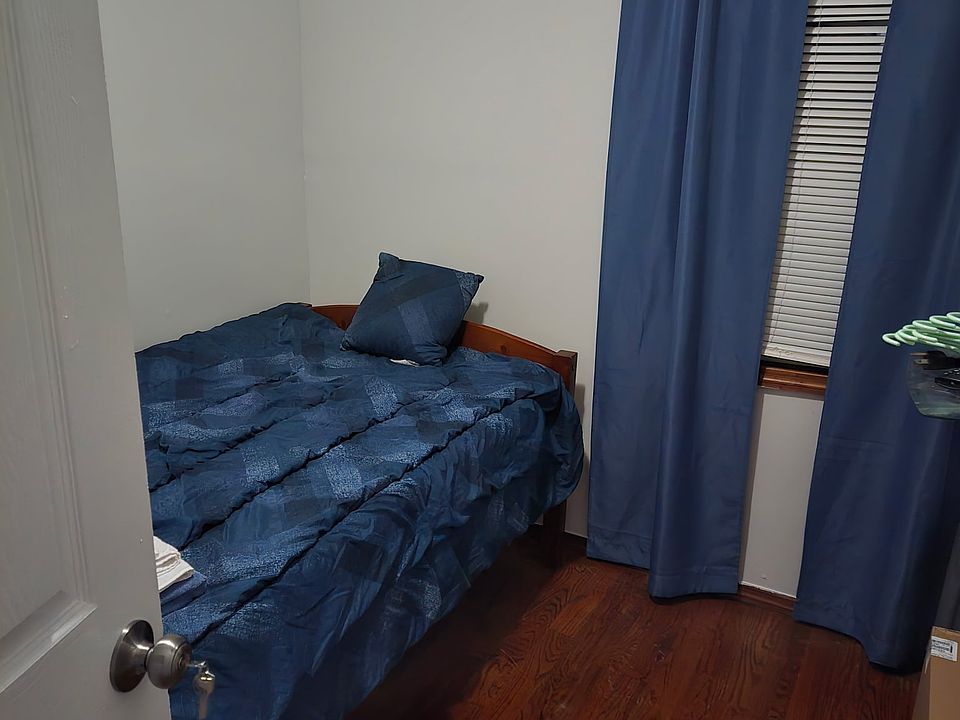 1st image of 188-25 Mangin Ave #1