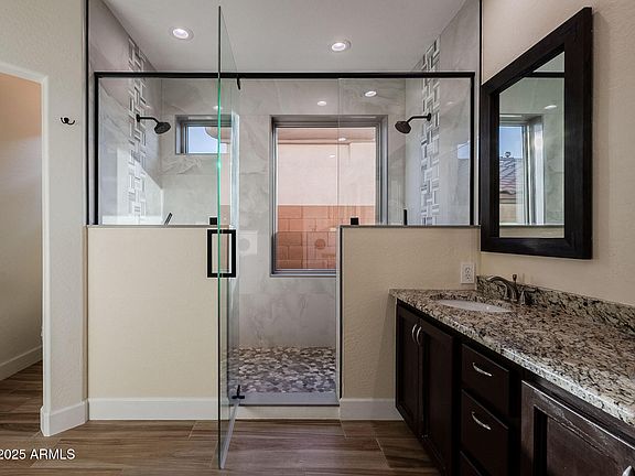 4th image of 41515 N CHASE OAKS Way