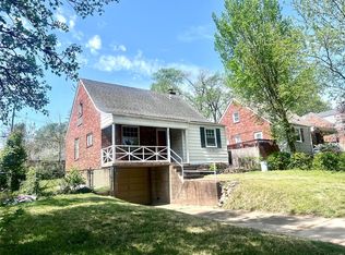 2837 Raritan Dr, Saint Louis, MO 63119