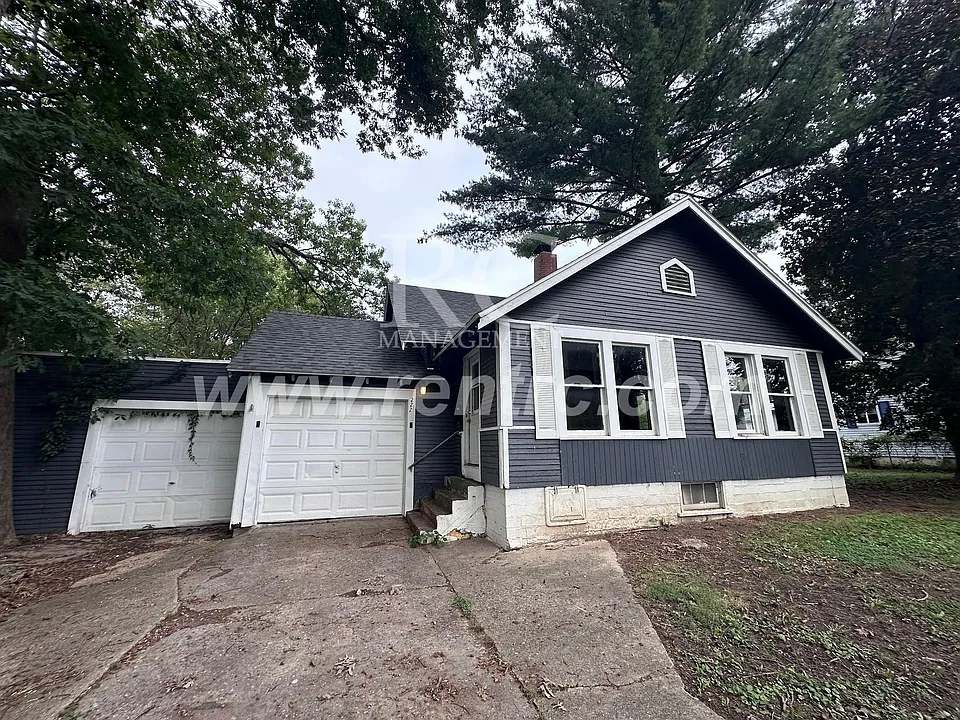 222 Delaware Ave