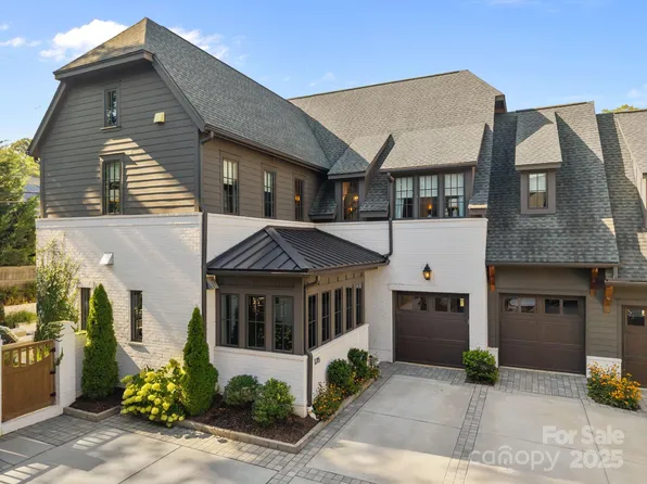 1215 S Kings Dr, Charlotte, NC 28207