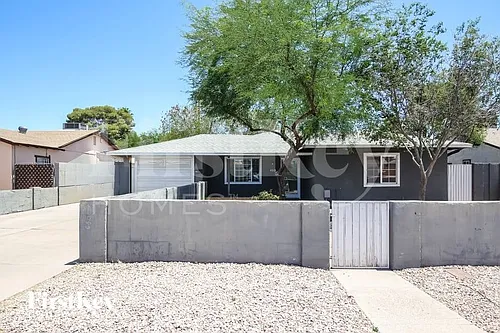 4319 N 15th Ave Photo 1