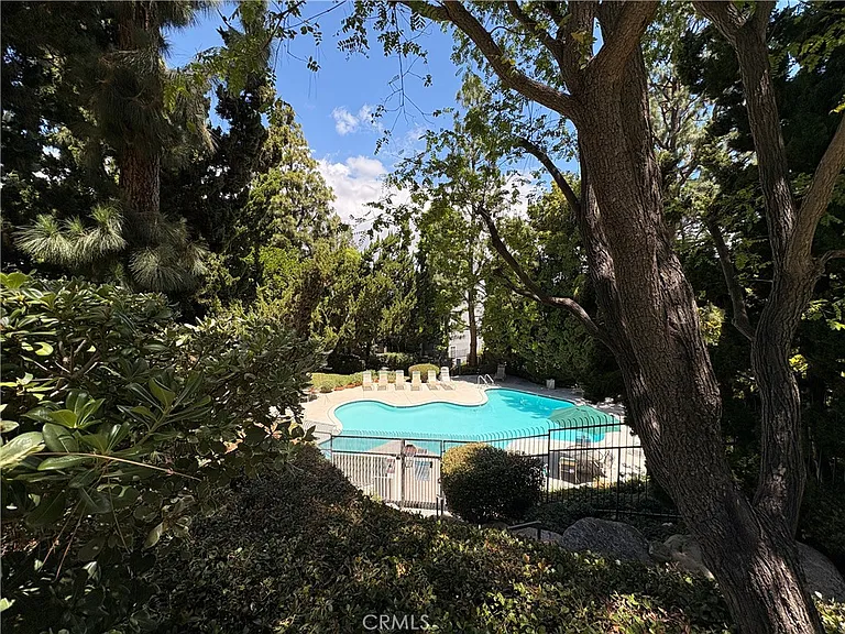 1418 Brett Pl #206 — Photo 12