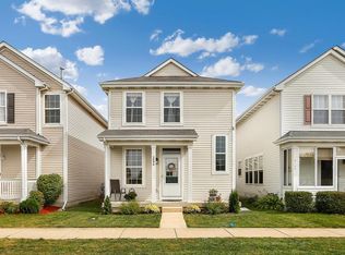 2096 Grayhawk Dr, Aurora, IL 60503