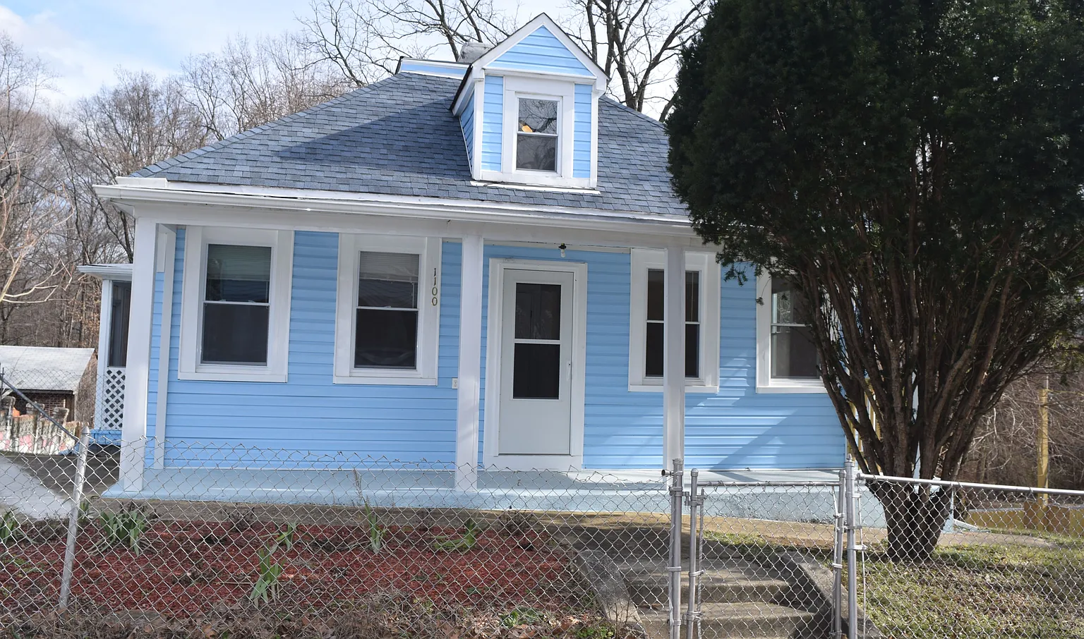 1100 Nova Ave photo 1