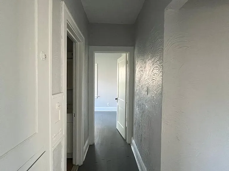 1639 Avalon Rd — Photo 26