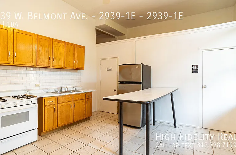 2939 W Belmont Ave #1E — Photo 7