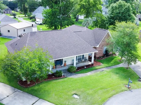 37161 Shadow Ct, Prairieville, LA 70769